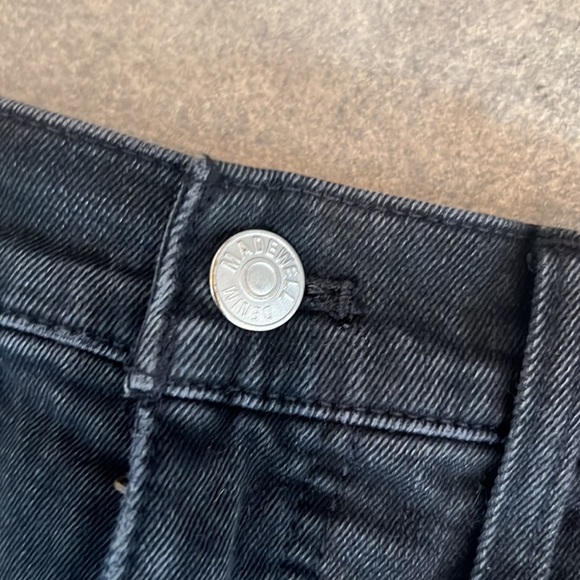 Madewell denim shorts - Picture 2 of 5